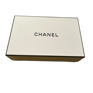 Chanel Gift Box. NEW
